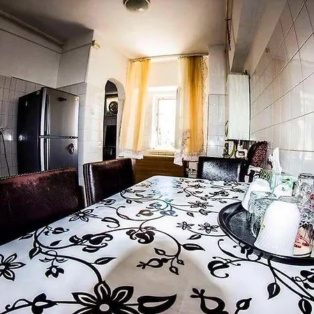 Apartman Laura *
